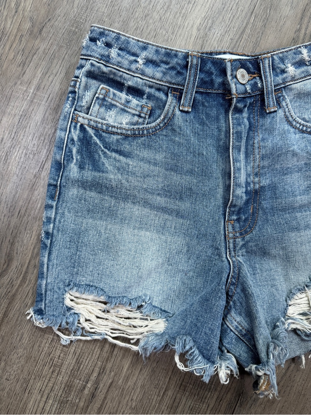 Vervet Distressed Denim Cutoff Shorts XS - Picture 7 of 11